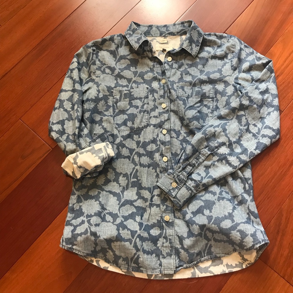 Loft Chambray Top
